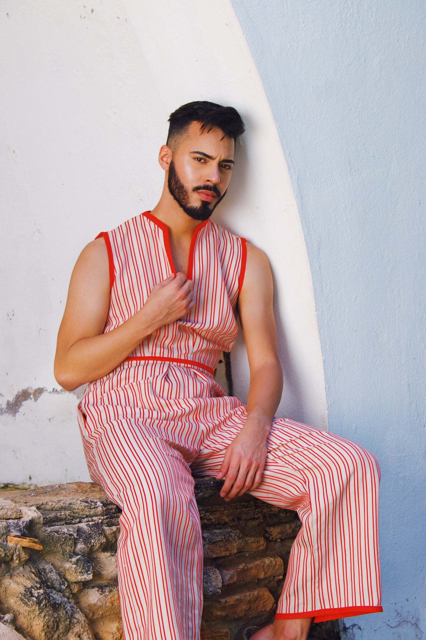 Verano en Rojo V-Neck Top